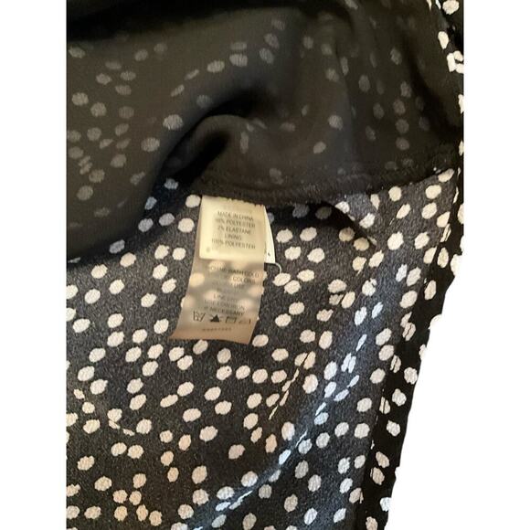 Vince Camuto Polka Dot Flutter Bell Sleeve Blouse Black/White Womens Size L NEW - Picture 3 of 5
